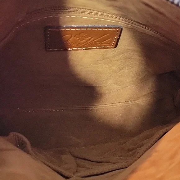 Patricia Nash Embossed Leather Wristlet in Deep Berry - Picture 4 of 5